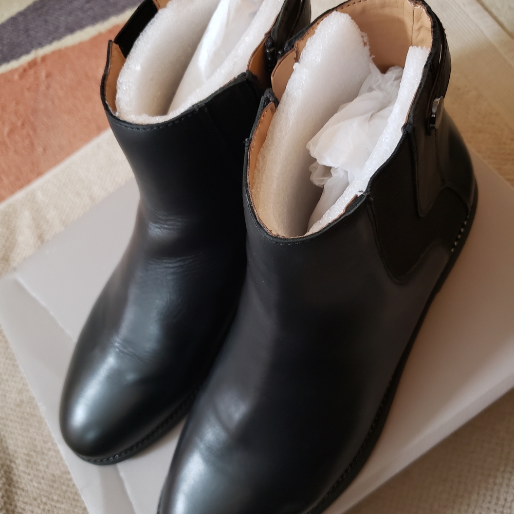 Franco Sarto Black Leather Ankle Booties